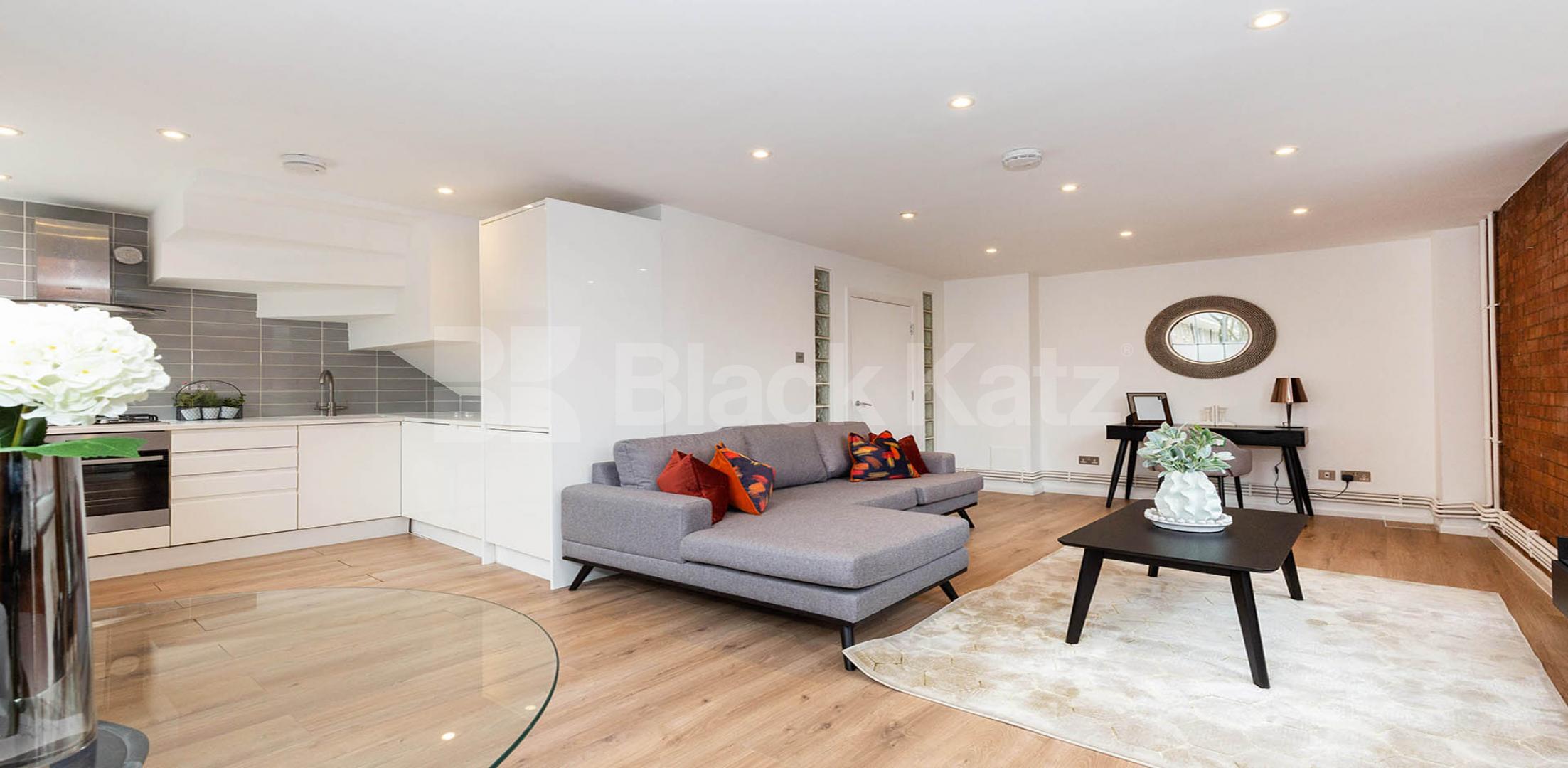 			WAREHOUSE CONVERSION , 1 Bedroom, 1 bath, 1 reception Apartment			 Dove Road, CANONBURY-ISLINGTON